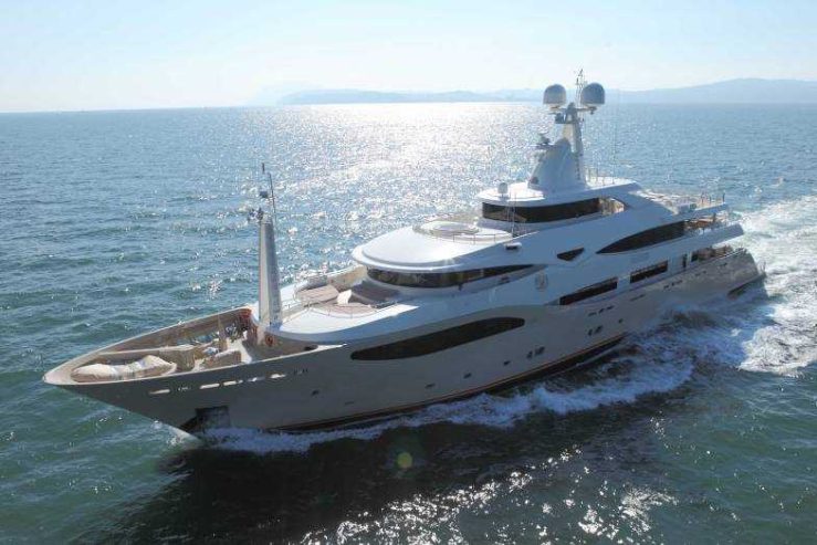 LIGHT HOLIC (ex Darlings Danama) | 2011 59.5m (195′ 3″) Luxury Steel Motor Yacht from Italian shipyard CRN