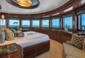 LOON | 2011 54.86m (180′) Tri-Deck Luxury Steel Motor Yacht from American shipyard Newcastle Marine