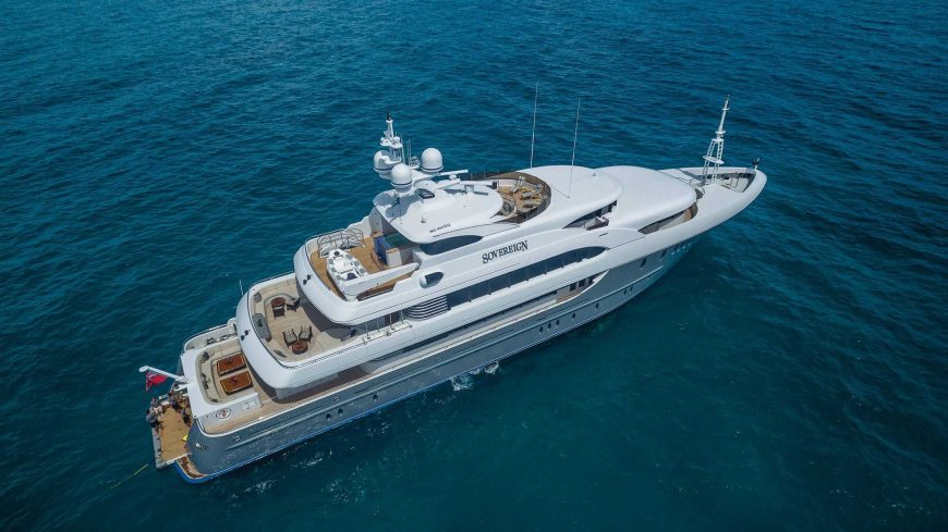 LOON | 2011 54.86m (180′) Tri-Deck Luxury Steel Motor Yacht from American shipyard Newcastle Marine