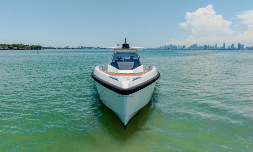 Love Boat 8 | 2022 48ft (14.63m) Superyacht tender / day boat built by Wally Yachts