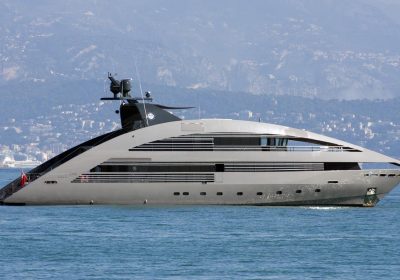 OCEAN-SAPPHIRE-is-a-41m-134-622-Luxury-Aluminium-Motor-Yacht-for-charter-YachtDealz1