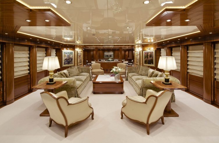 OCEANOS | 2006 48.85m (160′ 3″) Luxury Aluminium Motor Yacht from Italian shipyard Mondomarine