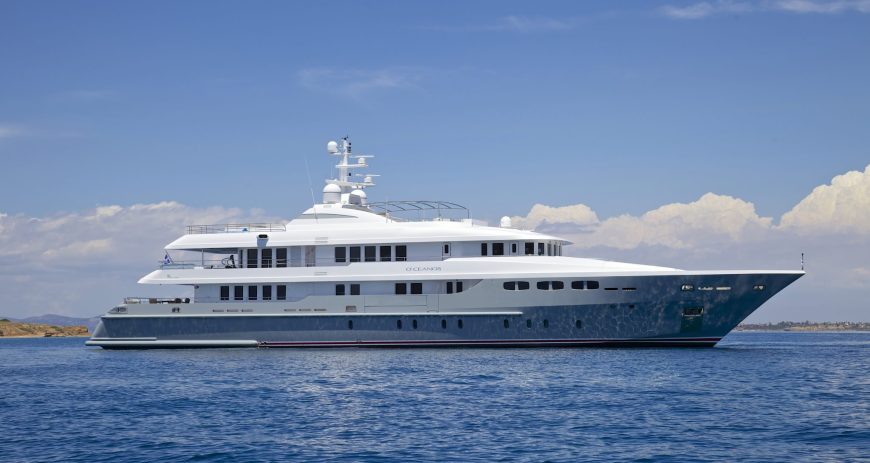 OCEANOS | 2006 48.85m (160′ 3″) Luxury Aluminium Motor Yacht from Italian shipyard Mondomarine