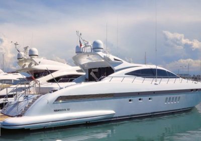 ORION-I-28.27m-92922-Mangusta-92-Performance-Sport-Motor-Yacht-for-charter-YachtDealz4