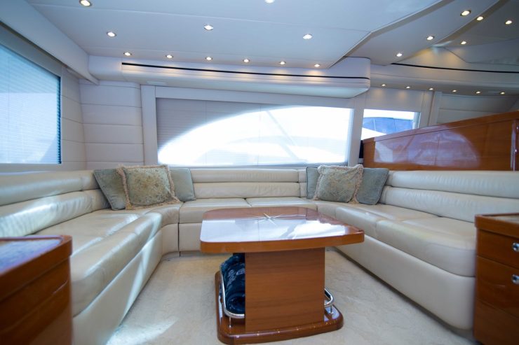 Predator | 2010 70ft (21m) Sportfisher Motor Yacht built by US shipyard Spencer Yachts