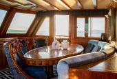 SEA BREEZE III | 1976 32m (104’12”) Classic Tri-Deck Luxury Motor Yacht from Australian shipyard Millkraft