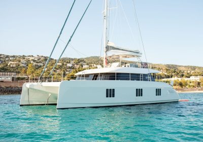 SUNBREEZE-is-a-18.30m-59.06ft-Catamaran-Leisure-Sailing-Yacht-for-charter-YachtDealz4