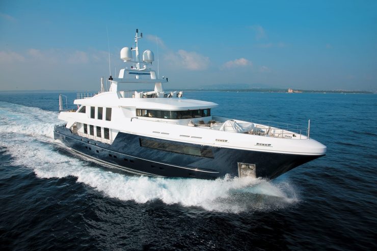 TIMBUKTU (EX. CLICIA) | 2009 41.8m (137′ 2″) Luxury Explorer Motor Yacht from Italian shipyard Baglietto