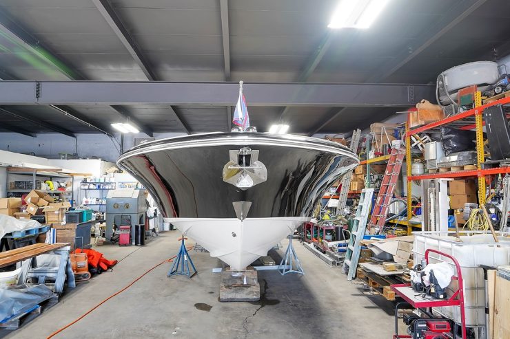 The Dude Abides | 2015 28ft (8.53m) High Performance Luxury Superyacht Tender / Day boat built by Chris-Craft