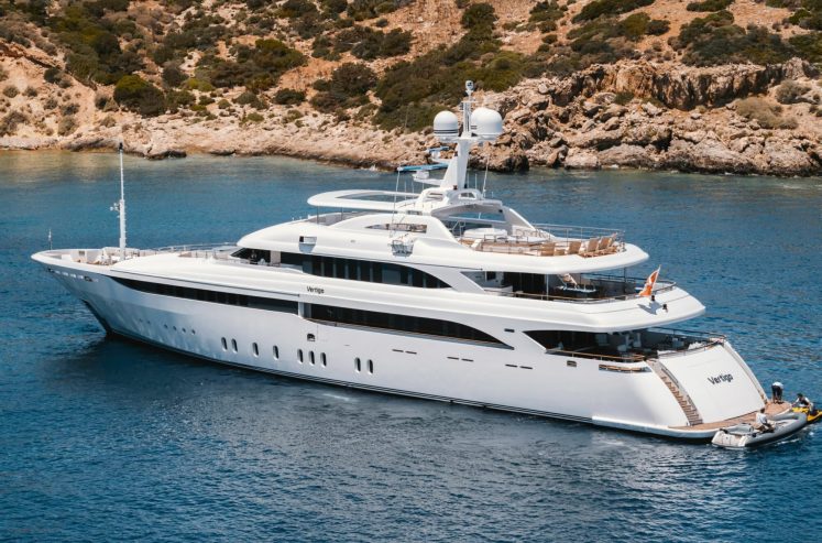 VERTIGO | 2007 51.84m (170′ 1″) Luxury Tri-Level Steel Motor Yacht from Greek shipyard Golden Yachts