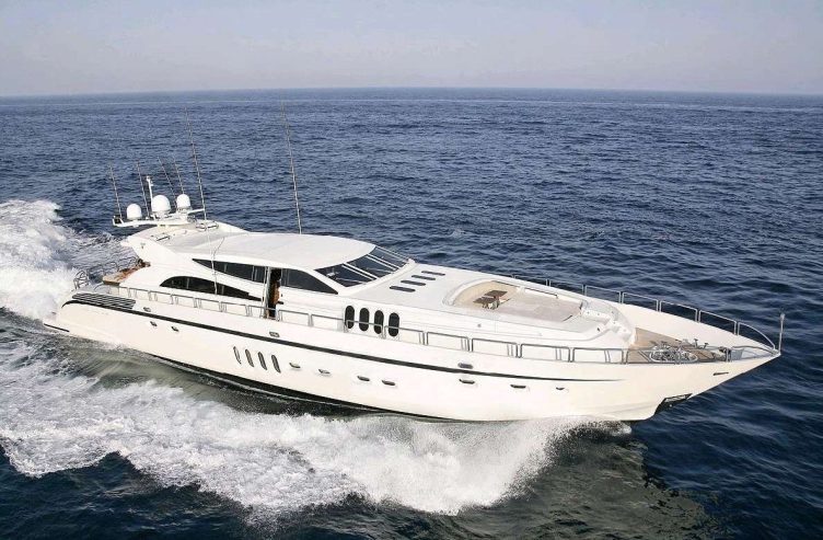 VITAMIN SEA | 2006 34.1m (111′ 11″) Fast Sport Motor Yacht from Italian shipyard LEOPARD