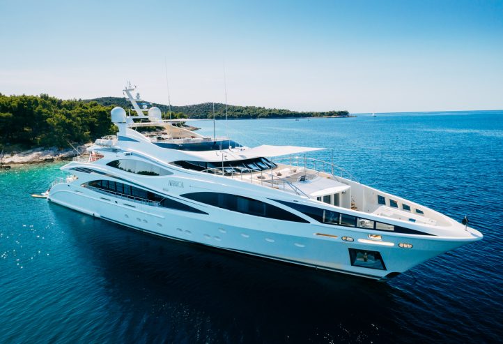 AFRICA I | 2010 47m (154’2″) Luxury Tri-Deck Performance Aluminium Motor Yacht from Italian shipyard BENETTI