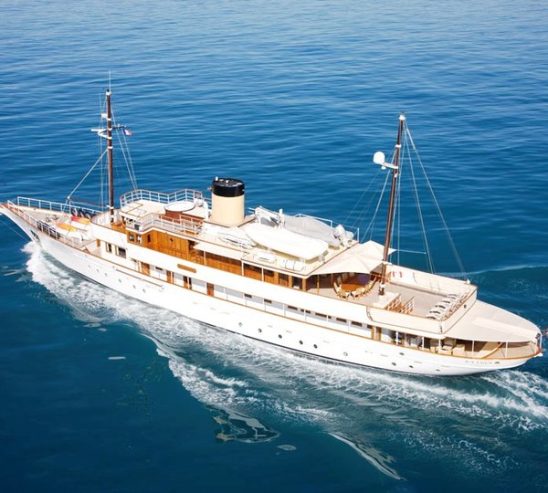 ALICIA | 1930 51m (167’3″) Classic Flybridge Luxury Steel Motor Yacht from American shipyard Defoe Shipbuilding