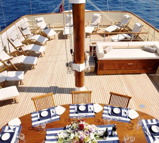 ALICIA | 1930 51m (167’3″) Classic Flybridge Luxury Steel Motor Yacht from American shipyard Defoe Shipbuilding