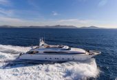 ANASA | 2009 35.05m (115′) Luxury Flybridge Motor Yacht from Italian shipyard Maiora