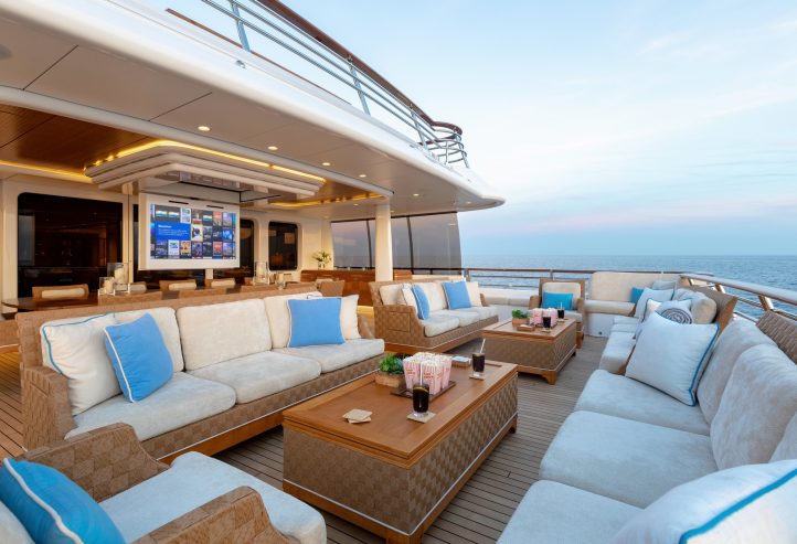 BATON ROUGE | 2010 62.5m (205’1″) Luxury Tri-Deck Steel Motor Yacht from Dutch shipyard ICON