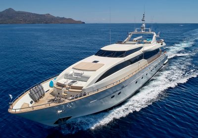 CELIA-2004-35.5m-116-Motor-Yachtfor-charter-YachtDealz34