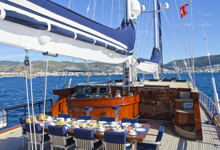 CLEAR EYES | 2010 44.7m (146’8″) Classic Style Gulet Steel Sail Yacht from Turkish shipyard Pax Navi