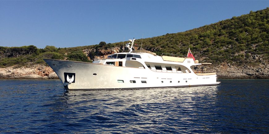 CONQUEST | 1966 28.65m (93’9″ ) Classic Pilothouse Luxury Steel Motor Yacht from Spanish shipyard Astilleros