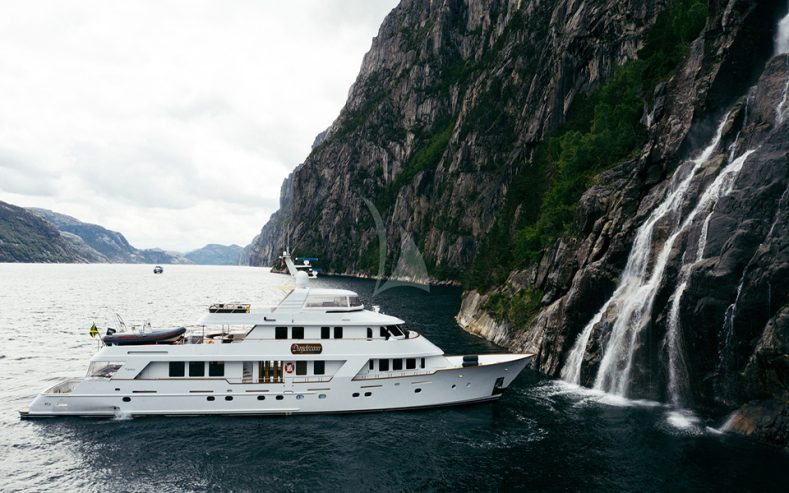 DAYDREAM | 1991 42.67m (139’9″ ) Luxury Tri-Deck Motor Yacht from American shipyard Christensen