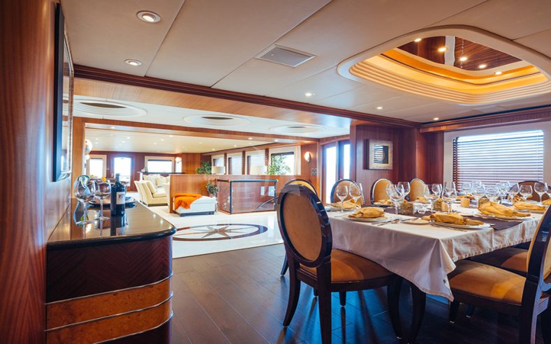 DAYDREAM | 1991 42.67m (139’9″ ) Luxury Tri-Deck Motor Yacht from American shipyard Christensen