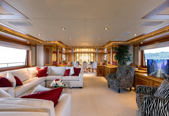 EMOTION 2 | 2007 42.6m (139’9″) Tri-Deck Luxury Motor Yacht from Italian shipyard CRN