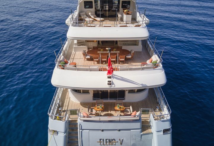 Elena V | 2004 49.9m (163’9″) Tri-Deck Steel Motor Yacht from Italian shipyard CODECASA