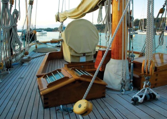 HALCYON | 1929 28.96m (95′) Classic Cruising Sail Yacht from British shipbuilder John Thornycroft