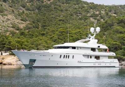 JAZ-1997-50m-164122-Classic-Style-Luxury-Steel-Motor-Yacht-lfor-charter-YachtDealz31