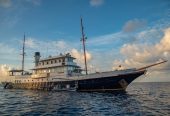 KALIZMA | 1906 50.29m (164’9″ ) Classic Tri-Deck Luxury Steel Motor Yacht from British shipyard Ramage & Ferguson