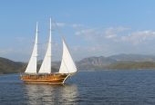 KAPTAN KADIR | 2004 37m (121′) Luxury Wood Gulet Sail Yacht