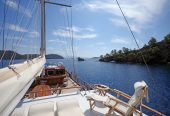 KAPTAN KADIR | 2004 37m (121′) Luxury Wood Gulet Sail Yacht