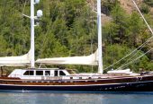 KAYA GUNERI V | 2009 39.5m (130′) Classic Style Wood Gulet Sail Yacht from Turkish shipyard BODRUM