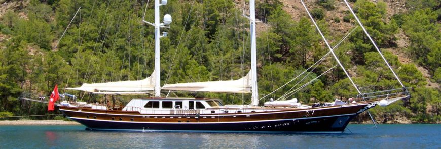 KAYA GUNERI V | 2009 39.5m (130′) Classic Style Wood Gulet Sail Yacht from Turkish shipyard BODRUM