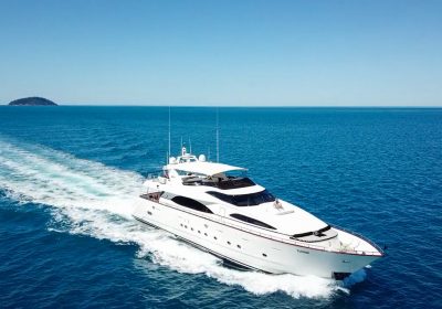 LADY-PAMELA-is-a-2001-30.48m-100-Luxury-Flybridge-Motor-Yacht-for-charter-YachtDealz19