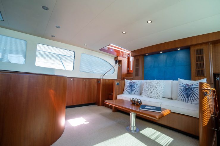 MARINA | 2008 56′3″ (17.14m) Luxury Performance Motor Yacht built by US shipyard Huckins Yacht