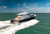 MARINA | 2008 56′3″ (17.14m) Luxury Performance Motor Yacht built by US shipyard Huckins Yacht