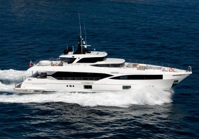 ONEWORLD-2018-31.68m-1031122-Majesty-100-Motor-Yacht-for-charter-YachtDealz13