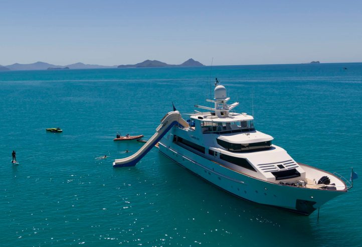 PHOENIX ONE | 1983 34.75m (114′) Classic Flybridge Aluminium Motor Yacht from Australian shipyard Lloyds