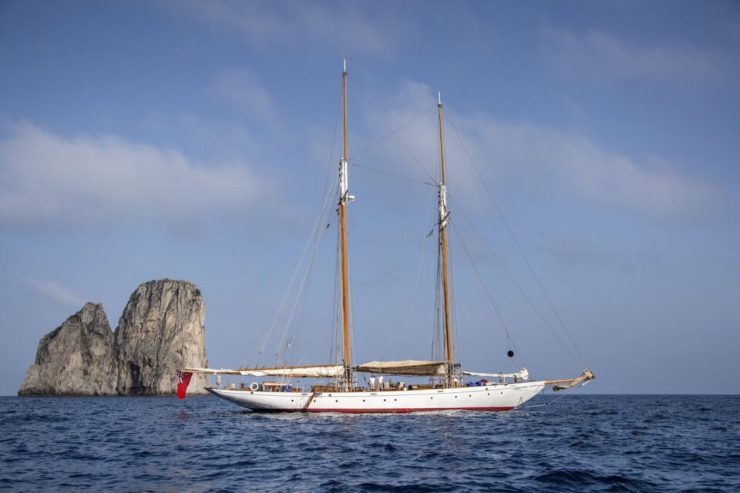 PURITAN | 1930 38.4m (125’9″) Classic Steel Schooner Cruising Sail Yacht from American shipyard Electric Boat