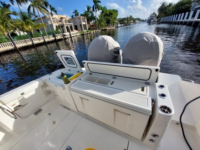 Pursuit S 358 | 2022 35ft (10.67m) Versatile Superyacht Tender or Day Boat built by Pursuit Boats