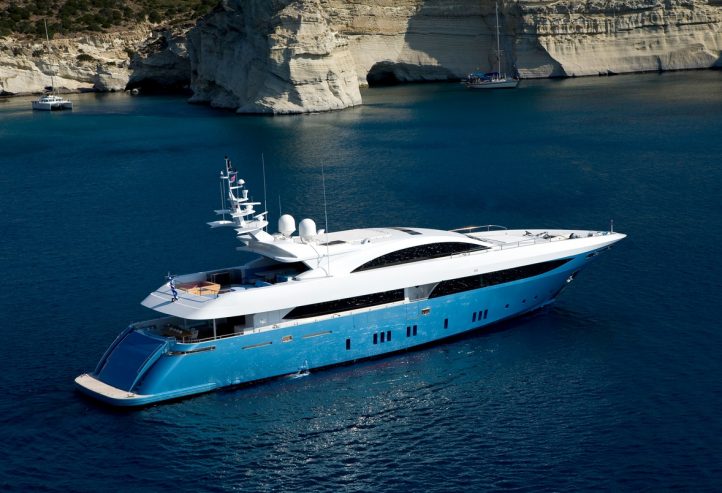 SEA WOLF | 2008 41.56m (136’4″) Performance Aluminium Luxury Motor Yacht from Italian shipyard Mondomarine