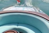 SM ART | 2016 33ft (10m) Aquariva Super Day Boat built by Italian shipyard RIVA