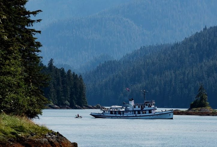 Sacajawea | 1936 38.1m (124’9″) Classic Steel Explorer Motor Yacht from American shipyard Lake Washington