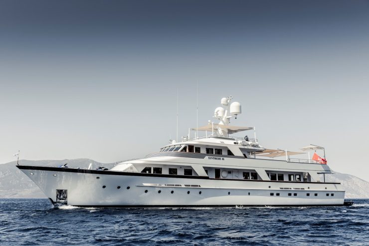 Synthesis 66 | 1982 42m (137′) Luxury Motor Yacht built by Dutch shipyard Feadship