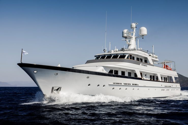 Synthesis 66 | 1982 42m (137′) Luxury Motor Yacht built by Dutch shipyard Feadship