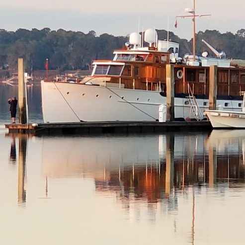 TIMELESS | 1947 24m (78’9″) Classic Cruising Motor Yacht built by American industrialist John Trumpy