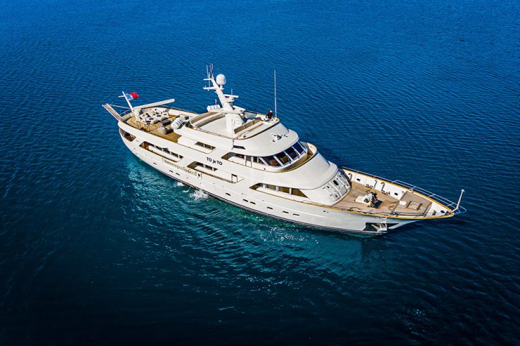 TO JE TO | 1981 34.8m (114’1″ ) Classic Luxury Steel Motor Yacht from Italian shipyard Benetti