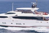 WHITE PEARL I | 2010 33.91m (111’2″ ) Performance Flybridge Motor Yacht from British shipyard Sunseeker