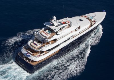 ARIENCE-ex-Excellence-V-2012-60.9m-199.9ft-Motor-Yacht-for-charter-YachtDealz5